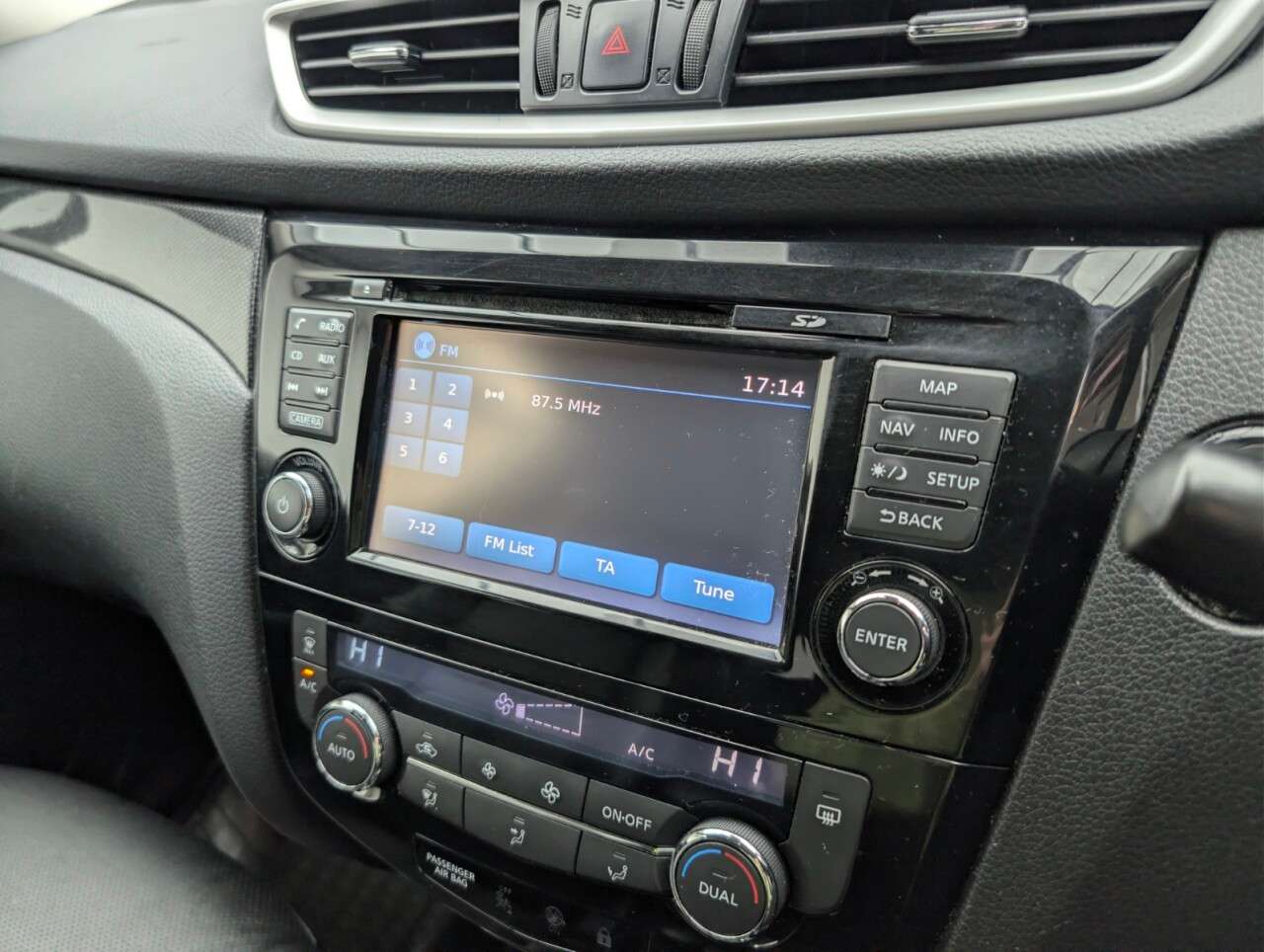 2016 NISSAN X-TRAIL 2016 NISSAN X-TRAIL