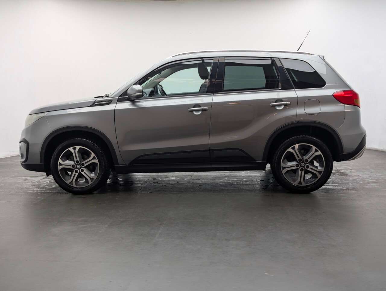 2015 SUZUKI VITARA 2015 SUZUKI VITARA