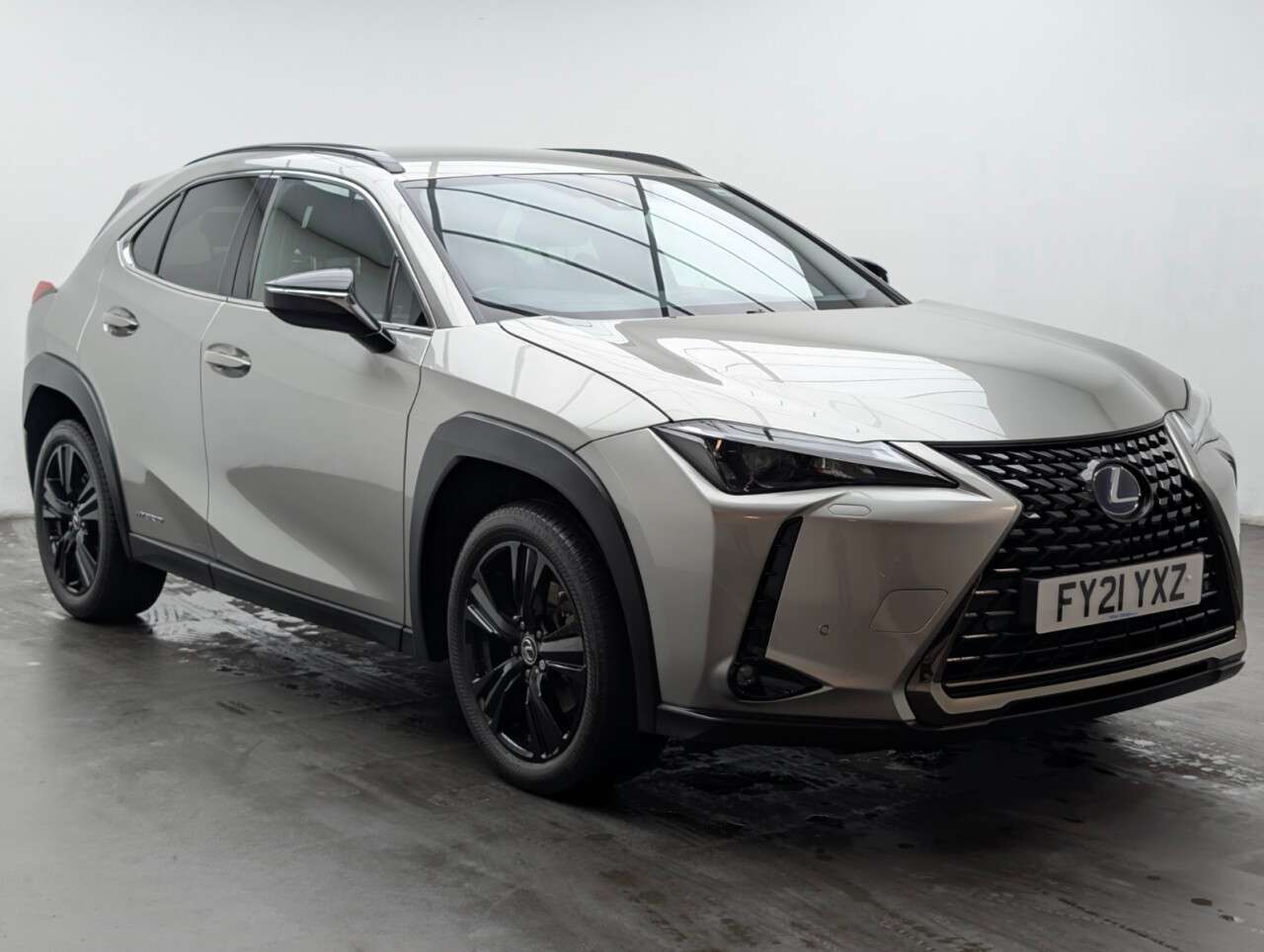 A 2021 LEXUS UX 2.0 250h SUV 5dr Petrol Hybrid E-CVT Euro 6 (s/s) (184 ps) HEATED SEATS+APP A 2021 LEXUS UX 2.0 250h SUV 5dr Petrol Hybrid E-CVT Euro 6 (s/s) (184 ps) HEATED SEATS+APP