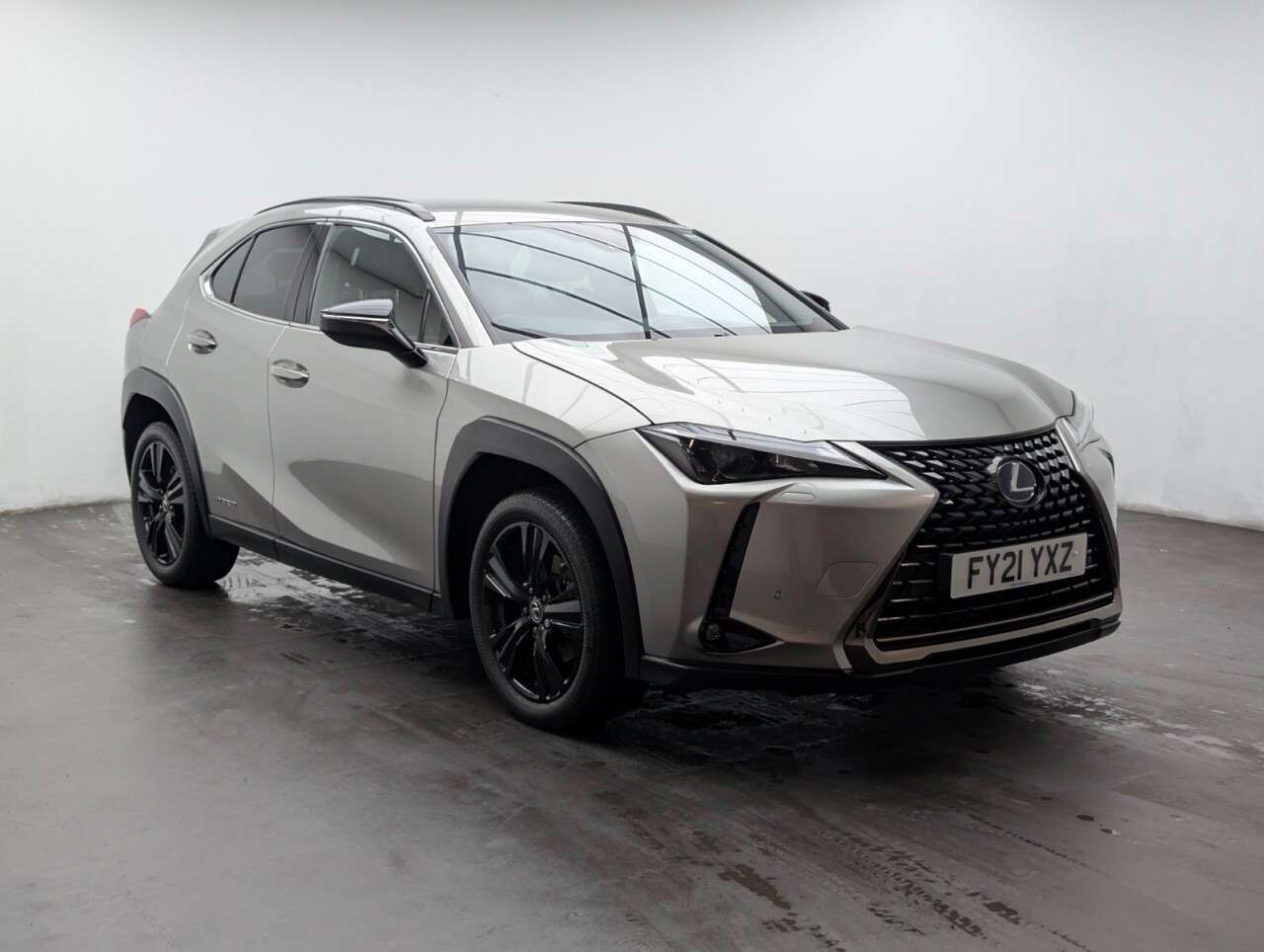A 2021 LEXUS UX 2.0 250h SUV 5dr Petrol Hybrid E-CVT Euro 6 (s/s) (184 ps) HEATED SEATS+APP A 2021 LEXUS UX 2.0 250h SUV 5dr Petrol Hybrid E-CVT Euro 6 (s/s) (184 ps) HEATED SEATS+APP