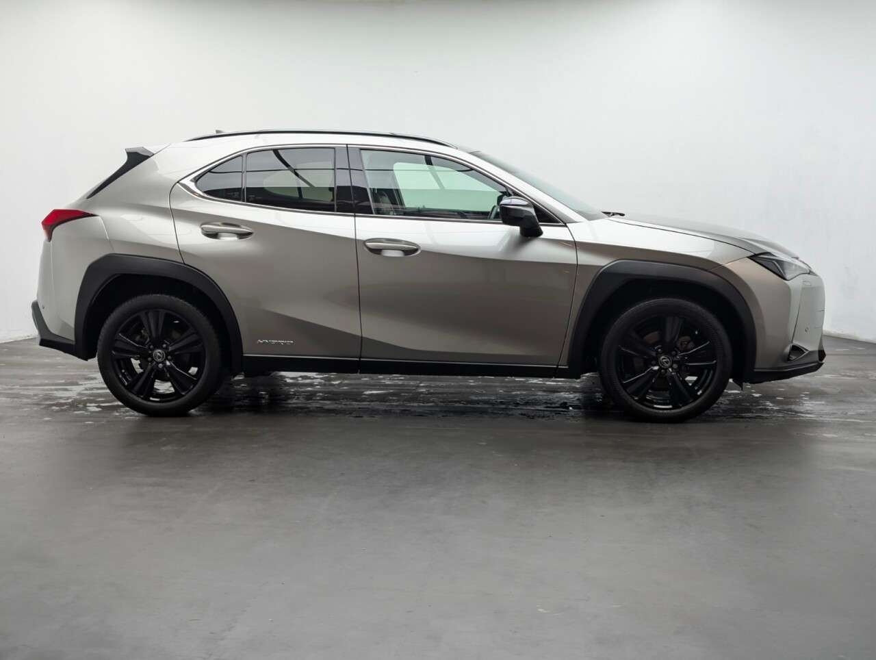 2021 LEXUS UX 2021 LEXUS UX