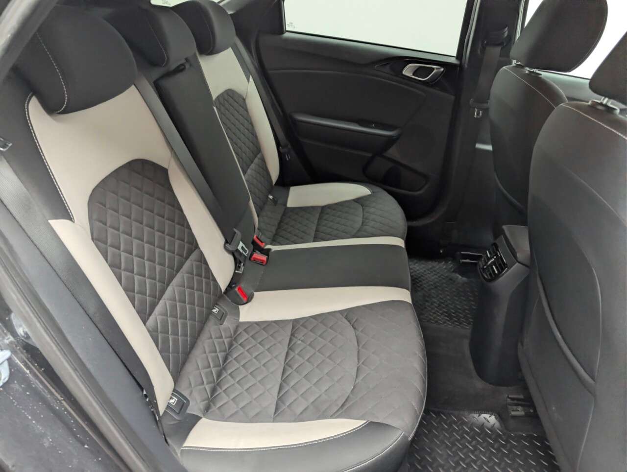 2019 KIA PROCEED 2019 KIA PROCEED