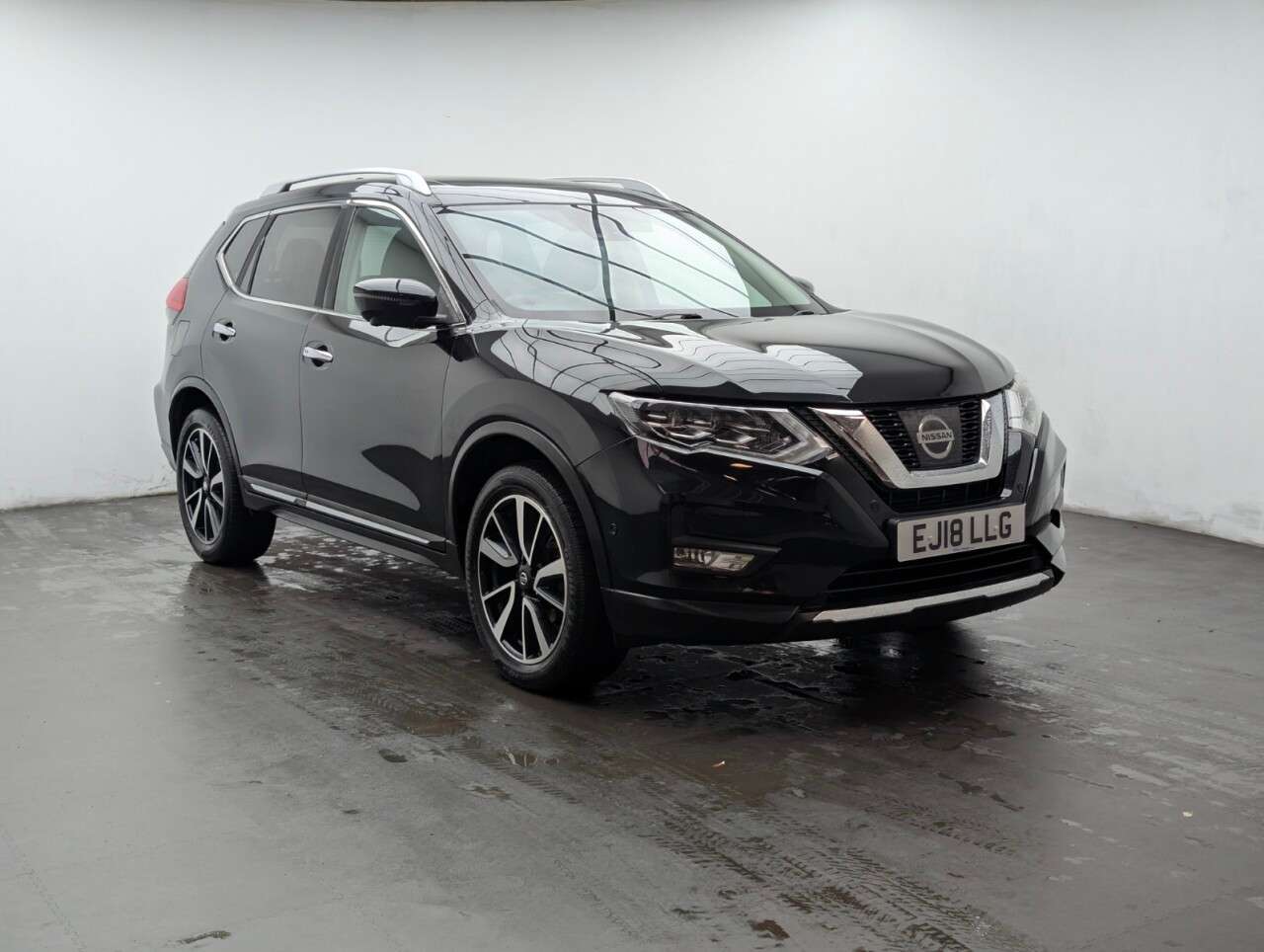 A 2018 NISSAN X-TRAIL 1.6 dCi Tekna SUV 5dr Diesel XTRON Euro 6 (s/s) (130 ps) BLUETOOTH+SUNROOF A 2018 NISSAN X-TRAIL 1.6 dCi Tekna SUV 5dr Diesel XTRON Euro 6 (s/s) (130 ps) BLUETOOTH+SUNROOF
