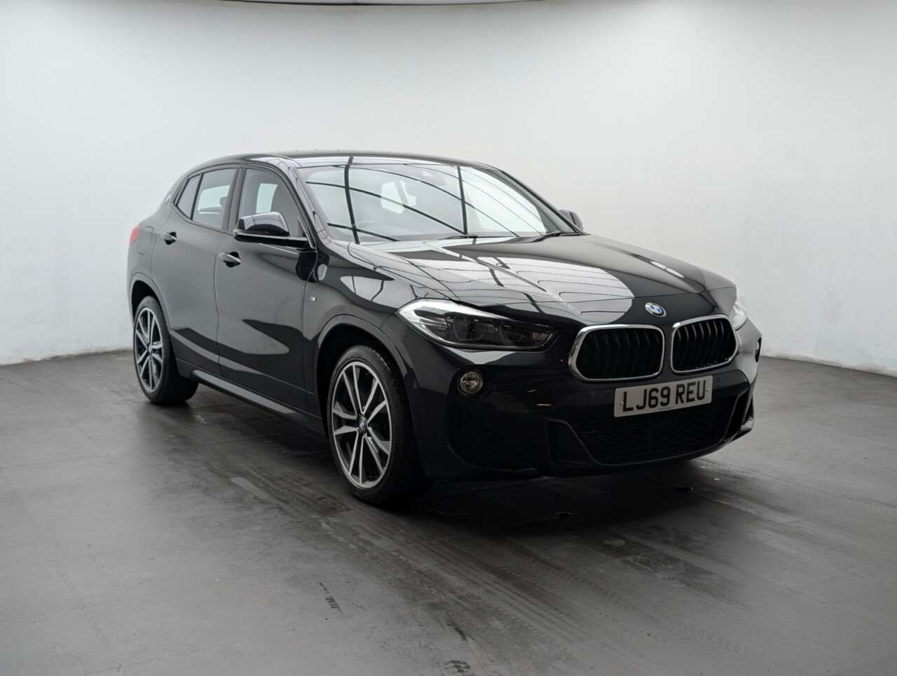 A 2019 BMW X2 1.5 18i M Sport SUV 5dr Petrol DCT sDrive Euro 6 (s/s) (140 ps) PARKING CAM A 2019 BMW X2 1.5 18i M Sport SUV 5dr Petrol DCT sDrive Euro 6 (s/s) (140 ps) PARKING CAM