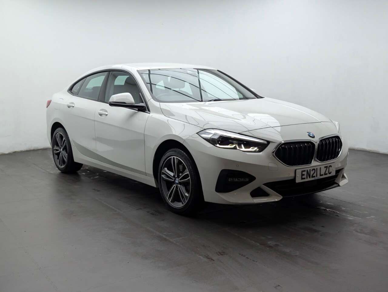 A 2021 BMW 2 SERIES GRAN COUPE 1.5 218i Sport (LCP) Saloon 4dr Petrol Manual Euro 6 (s/s) (136 ps) APPLE C A 2021 BMW 2 SERIES GRAN COUPE 1.5 218i Sport (LCP) Saloon 4dr Petrol Manual Euro 6 (s/s) (136 ps) APPLE C