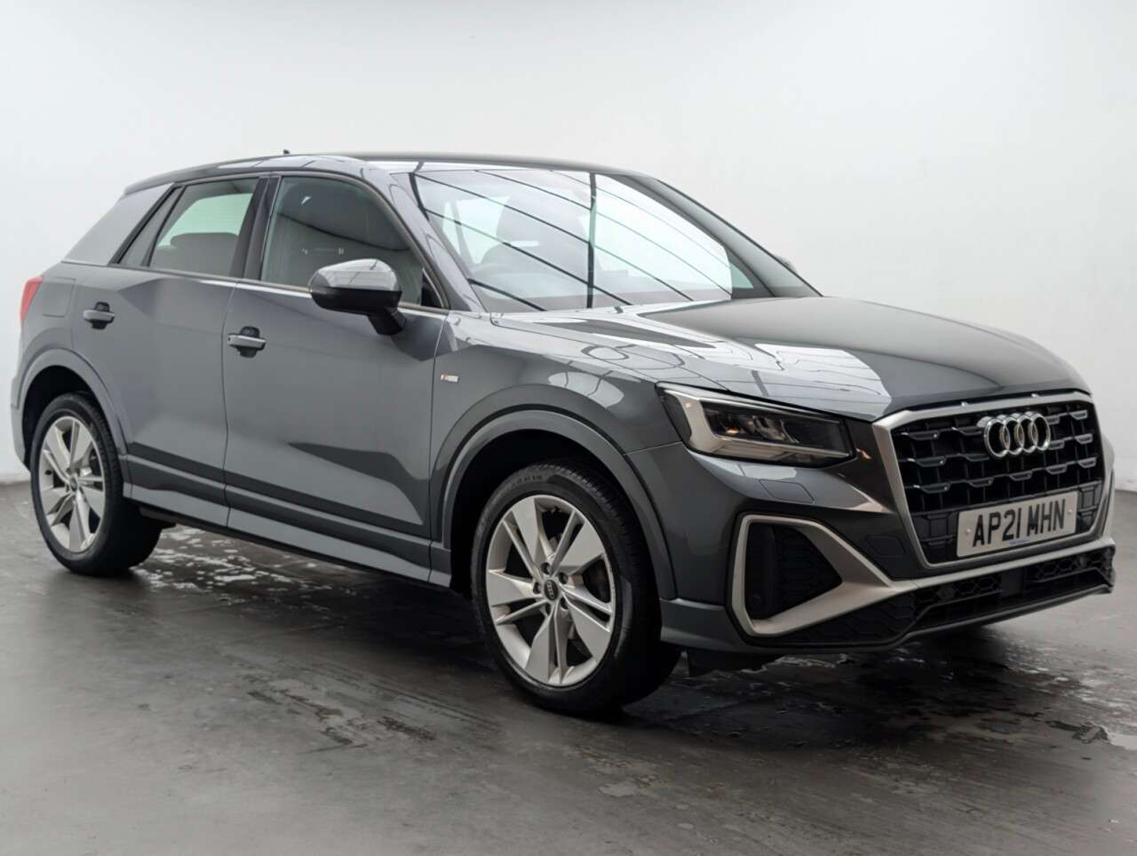 A 2021 AUDI Q2 1.5 TFSI CoD 35 S line SUV 5dr Petrol S Tronic Euro 6 (s/s) (150 ps) R PARK A 2021 AUDI Q2 1.5 TFSI CoD 35 S line SUV 5dr Petrol S Tronic Euro 6 (s/s) (150 ps) R PARK