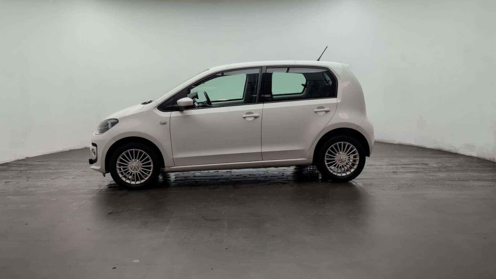 2015 VOLKSWAGEN UP! 2015 VOLKSWAGEN UP!