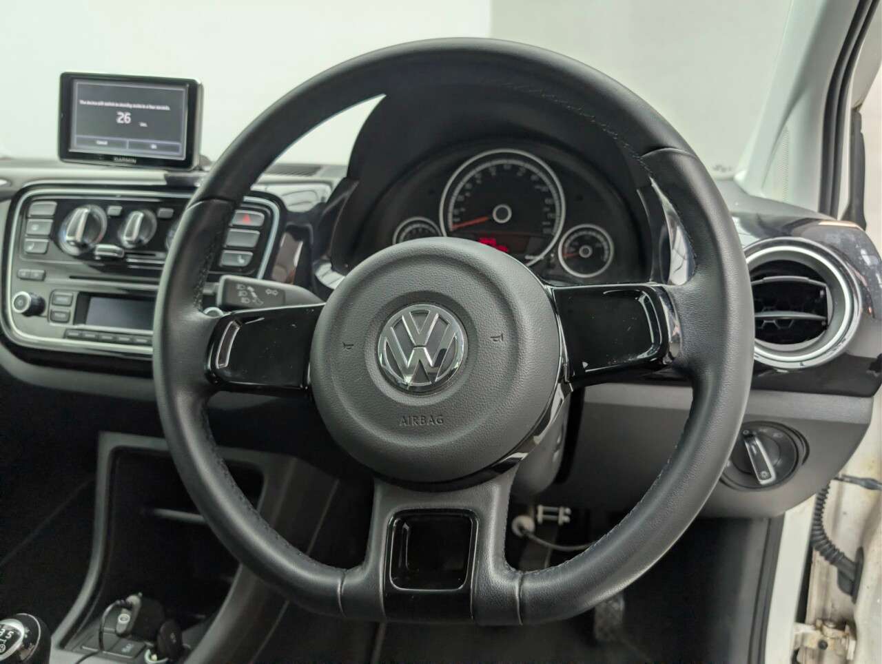 2015 VOLKSWAGEN UP! 2015 VOLKSWAGEN UP!