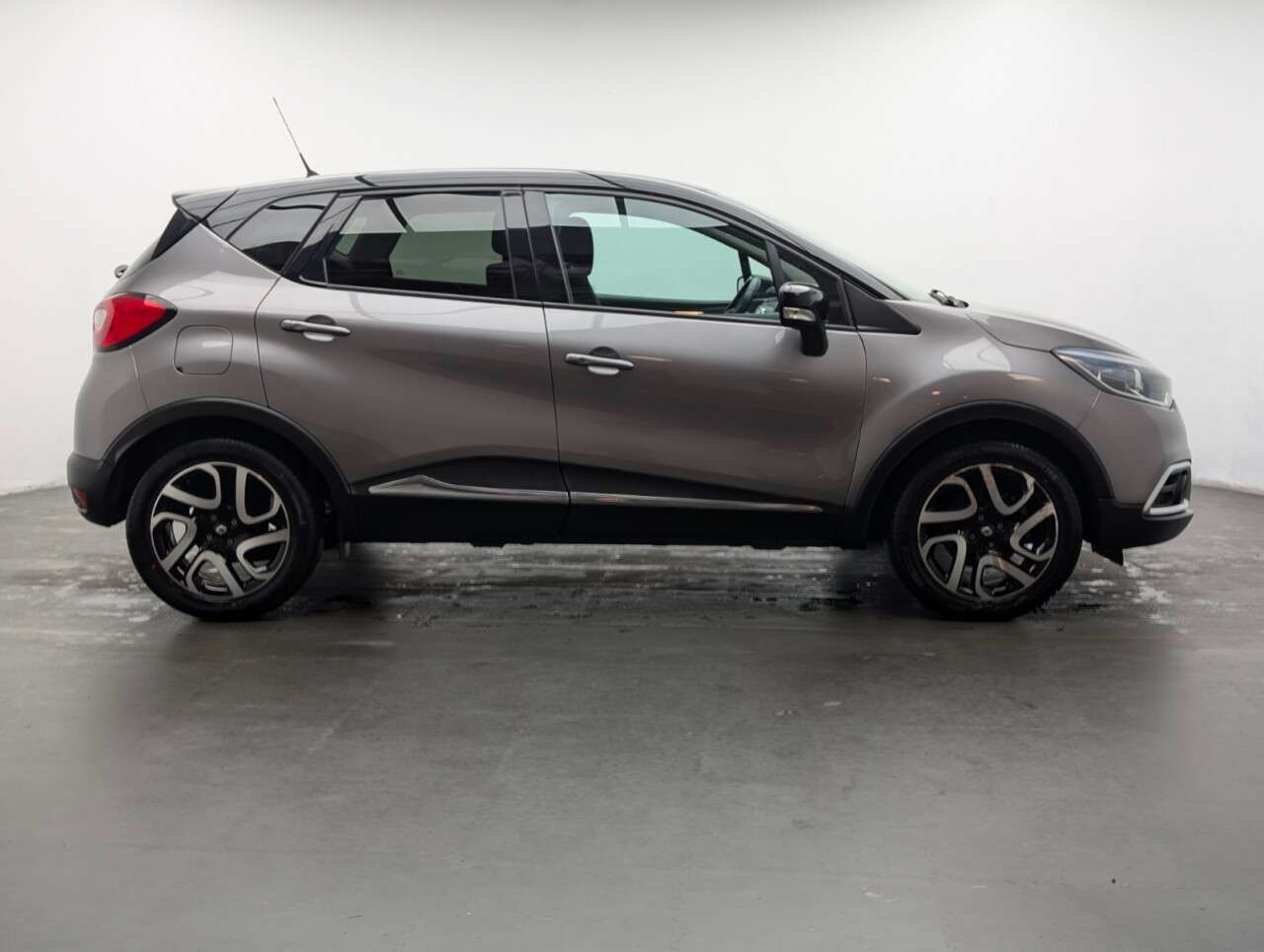 2015 RENAULT CAPTUR 2015 RENAULT CAPTUR