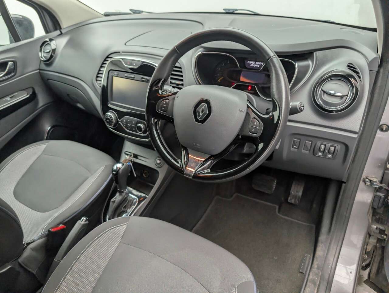 2015 RENAULT CAPTUR 2015 RENAULT CAPTUR