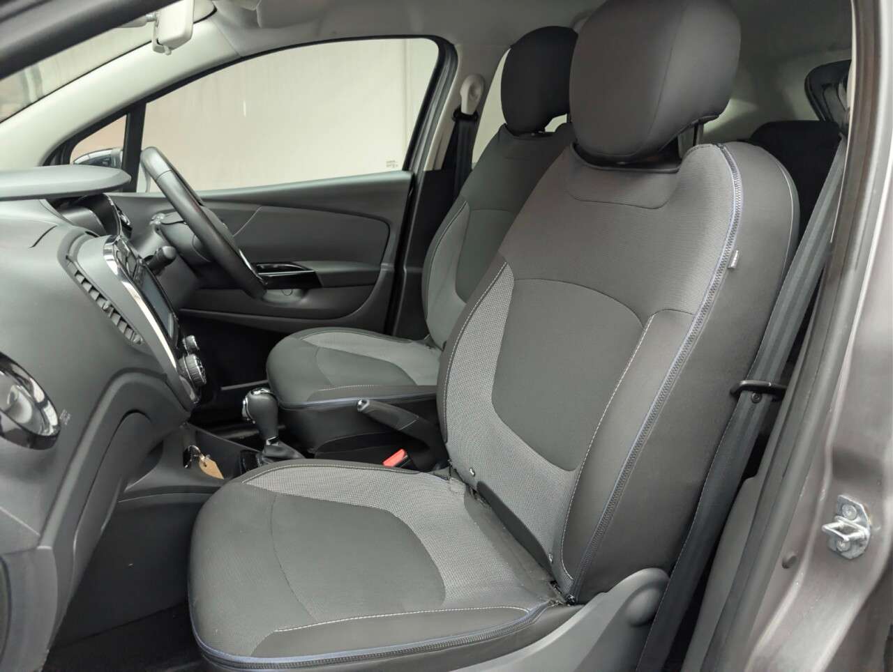 2015 RENAULT CAPTUR 2015 RENAULT CAPTUR