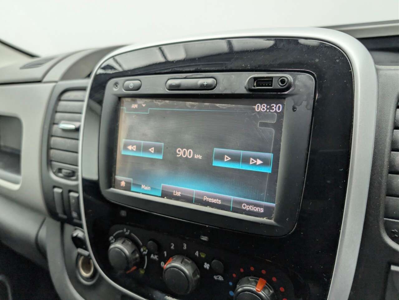 2017 RENAULT TRAFIC 2017 RENAULT TRAFIC