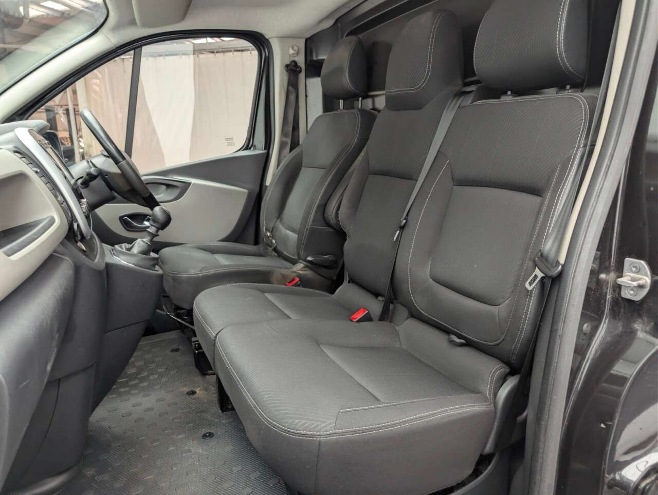 2017 RENAULT TRAFIC 2017 RENAULT TRAFIC