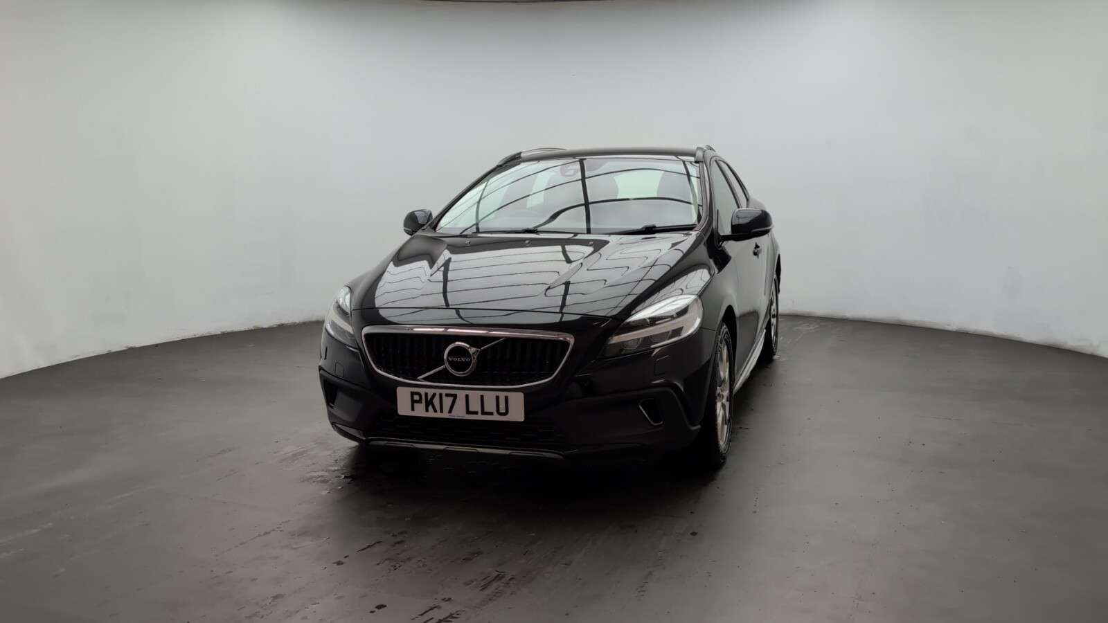 2017 VOLVO V40 CROSS COUNTRY 2017 VOLVO V40 CROSS COUNTRY