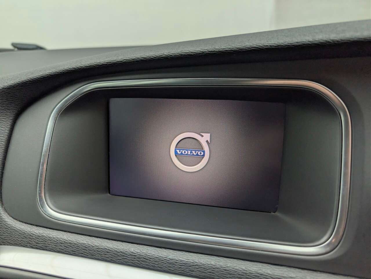 2017 VOLVO V40 CROSS COUNTRY 2017 VOLVO V40 CROSS COUNTRY