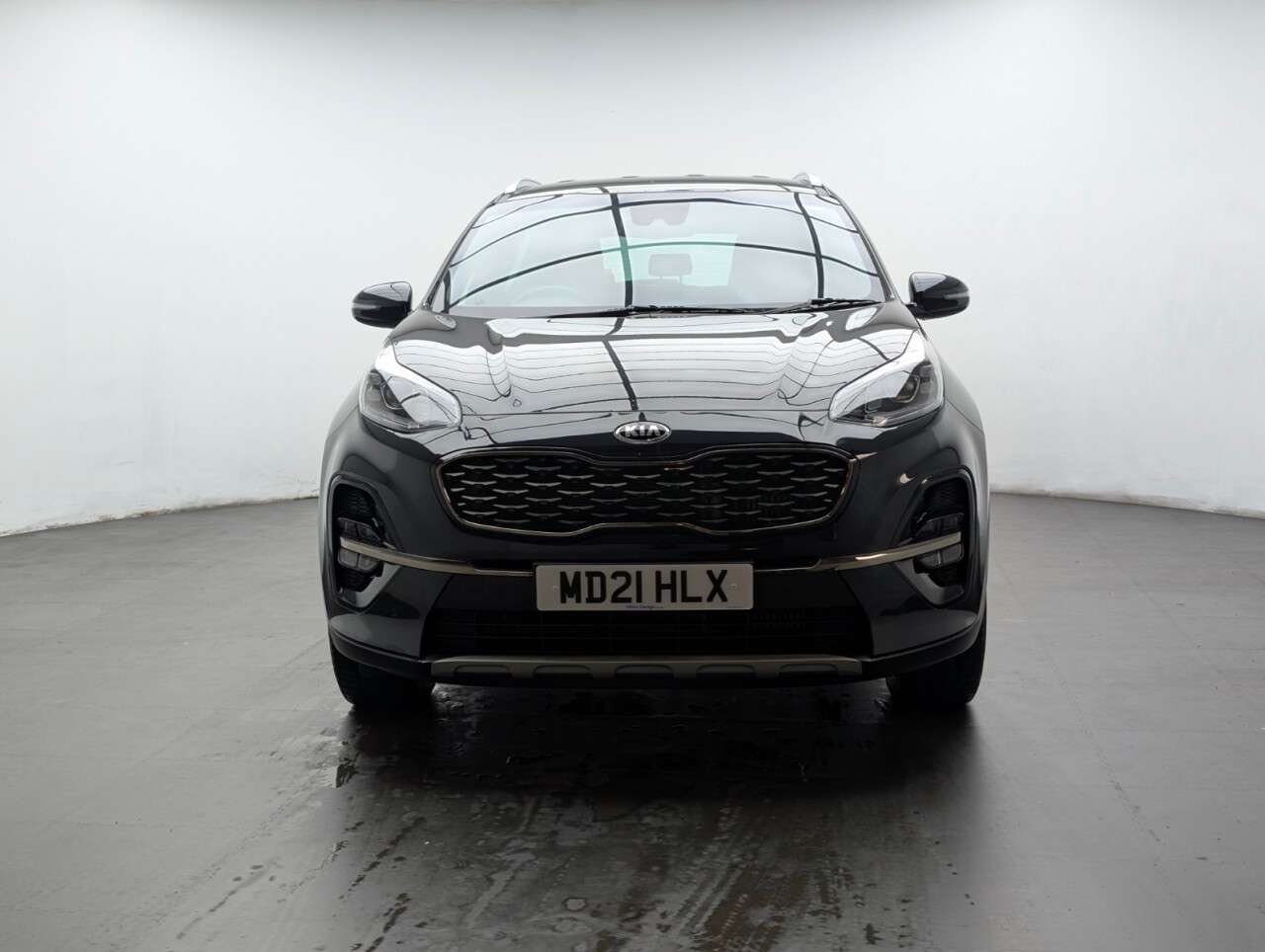 A 2021 KIA SPORTAGE 1.6 T-GDi GT-Line SUV 5dr Petrol Manual Euro 6 (s/s) (174 bhp) NAVIGATION+P A 2021 KIA SPORTAGE 1.6 T-GDi GT-Line SUV 5dr Petrol Manual Euro 6 (s/s) (174 bhp) NAVIGATION+P