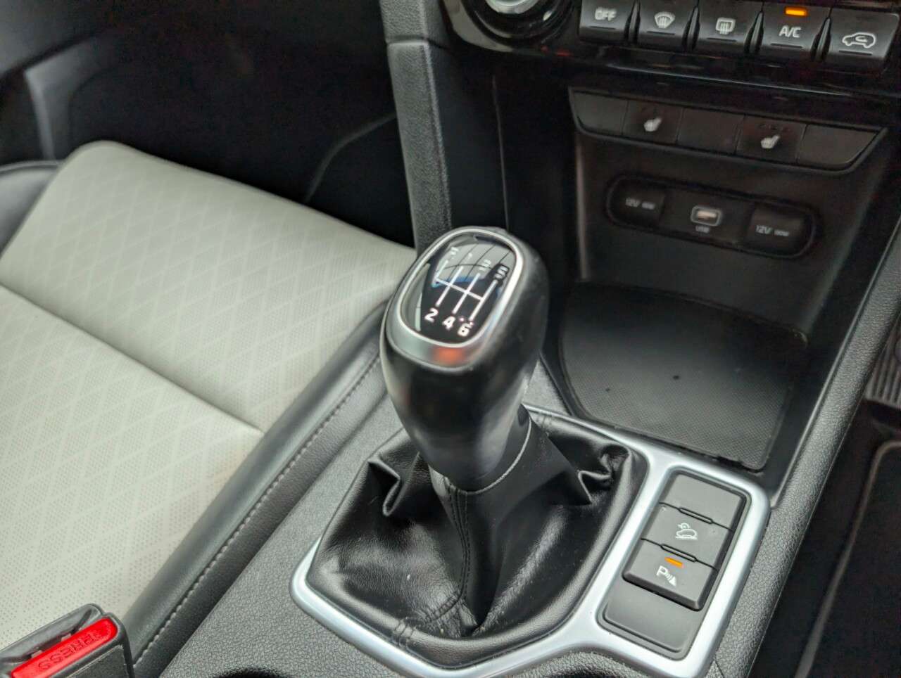 2021 KIA SPORTAGE 2021 KIA SPORTAGE