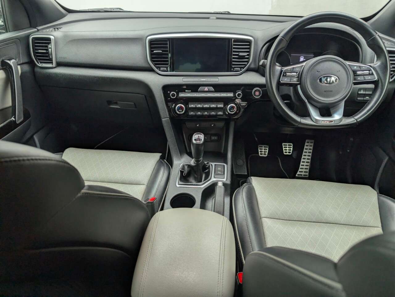 2021 KIA SPORTAGE 2021 KIA SPORTAGE