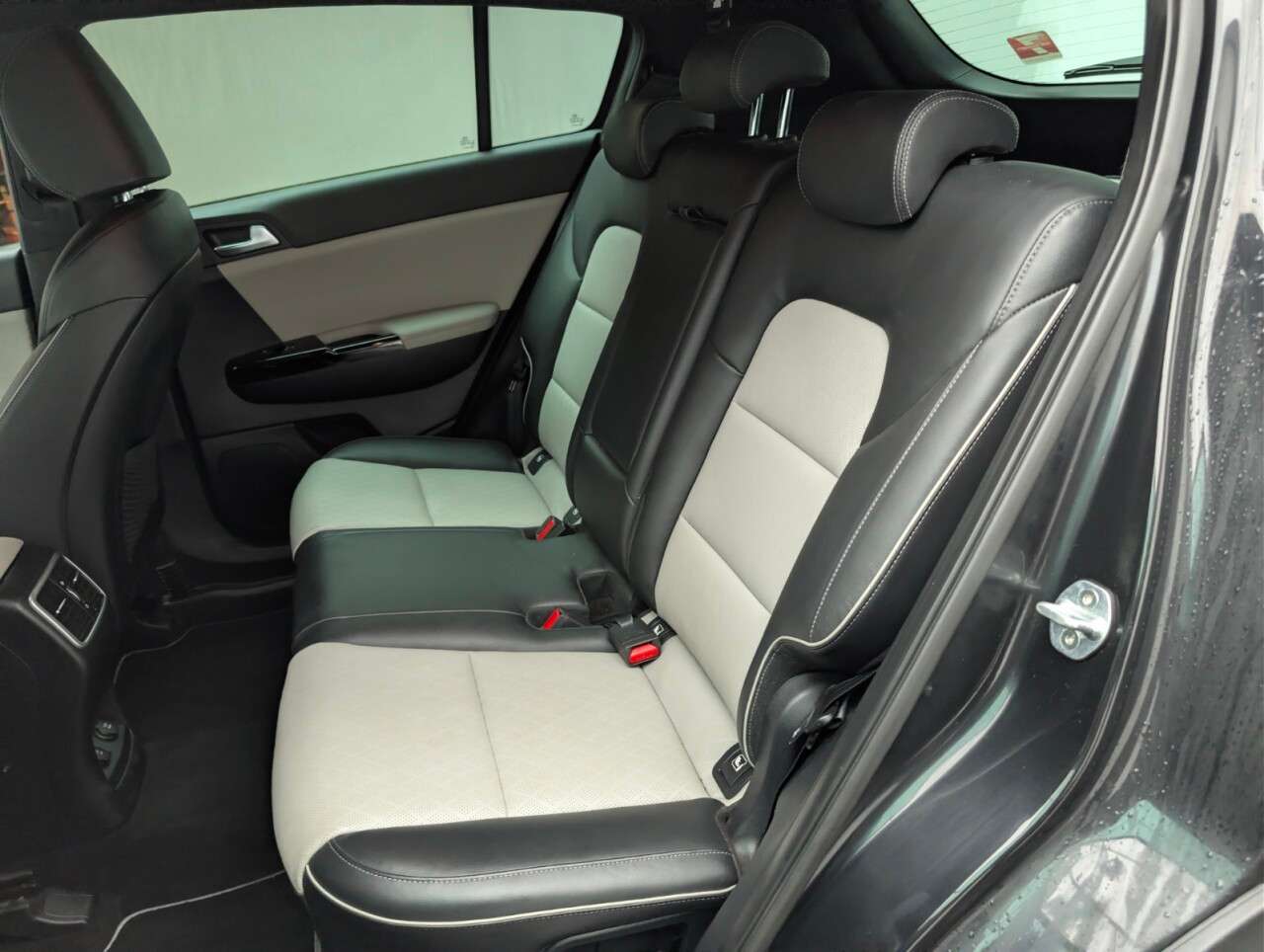 2021 KIA SPORTAGE 2021 KIA SPORTAGE