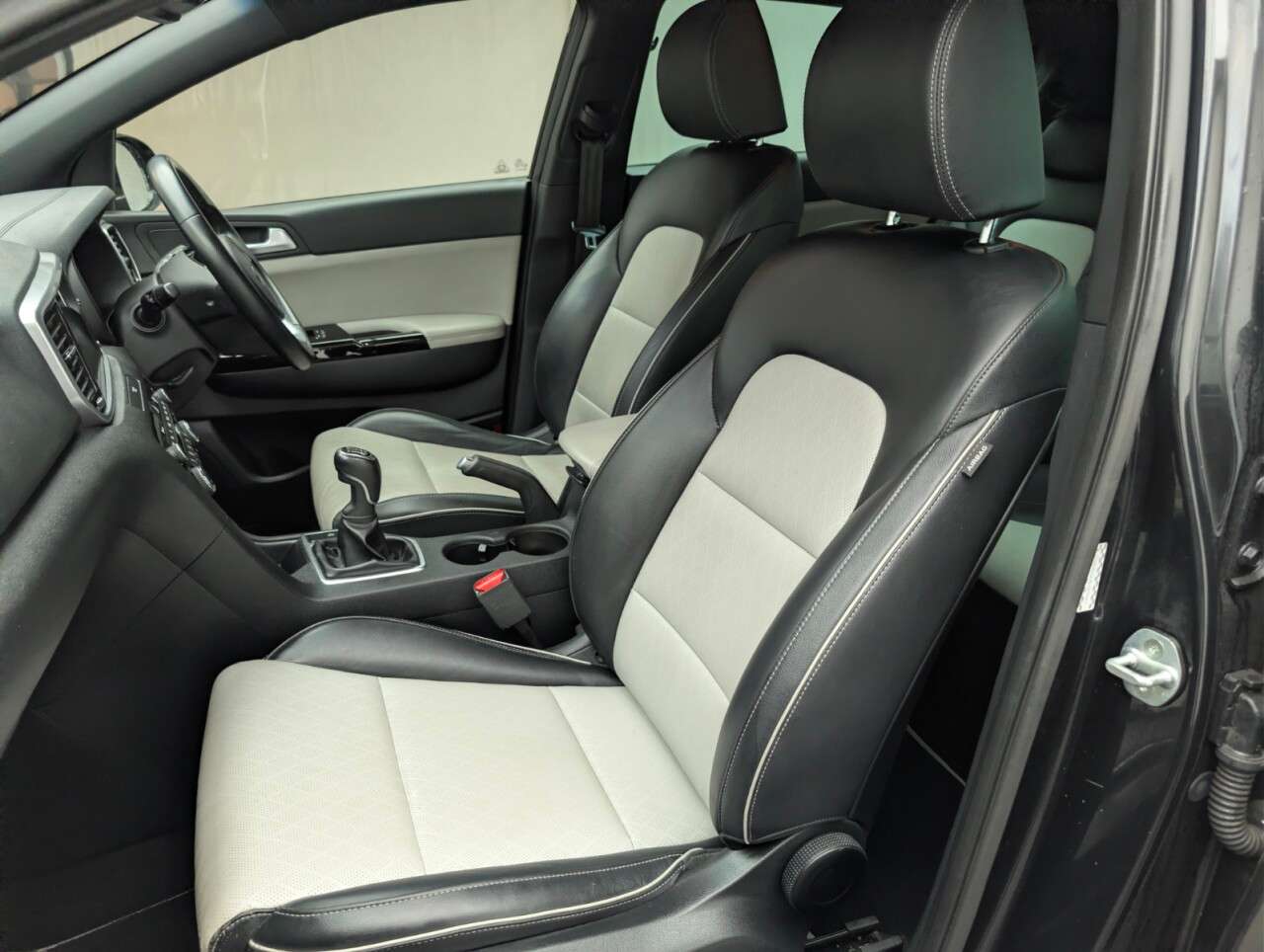 2021 KIA SPORTAGE 2021 KIA SPORTAGE