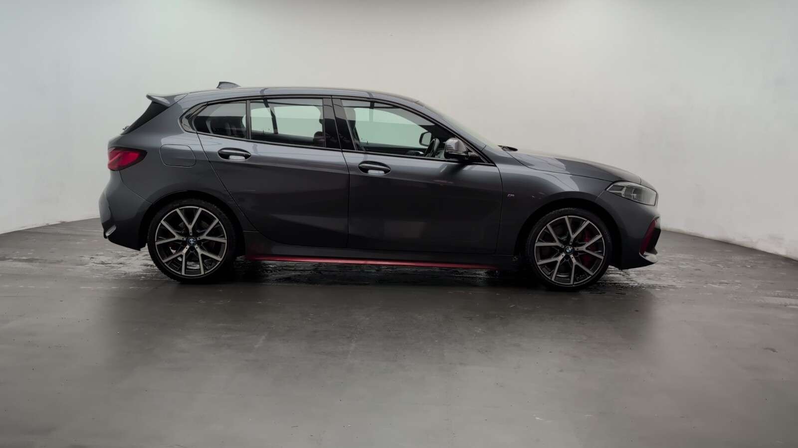 2021 BMW 1 SERIES 2021 BMW 1 SERIES