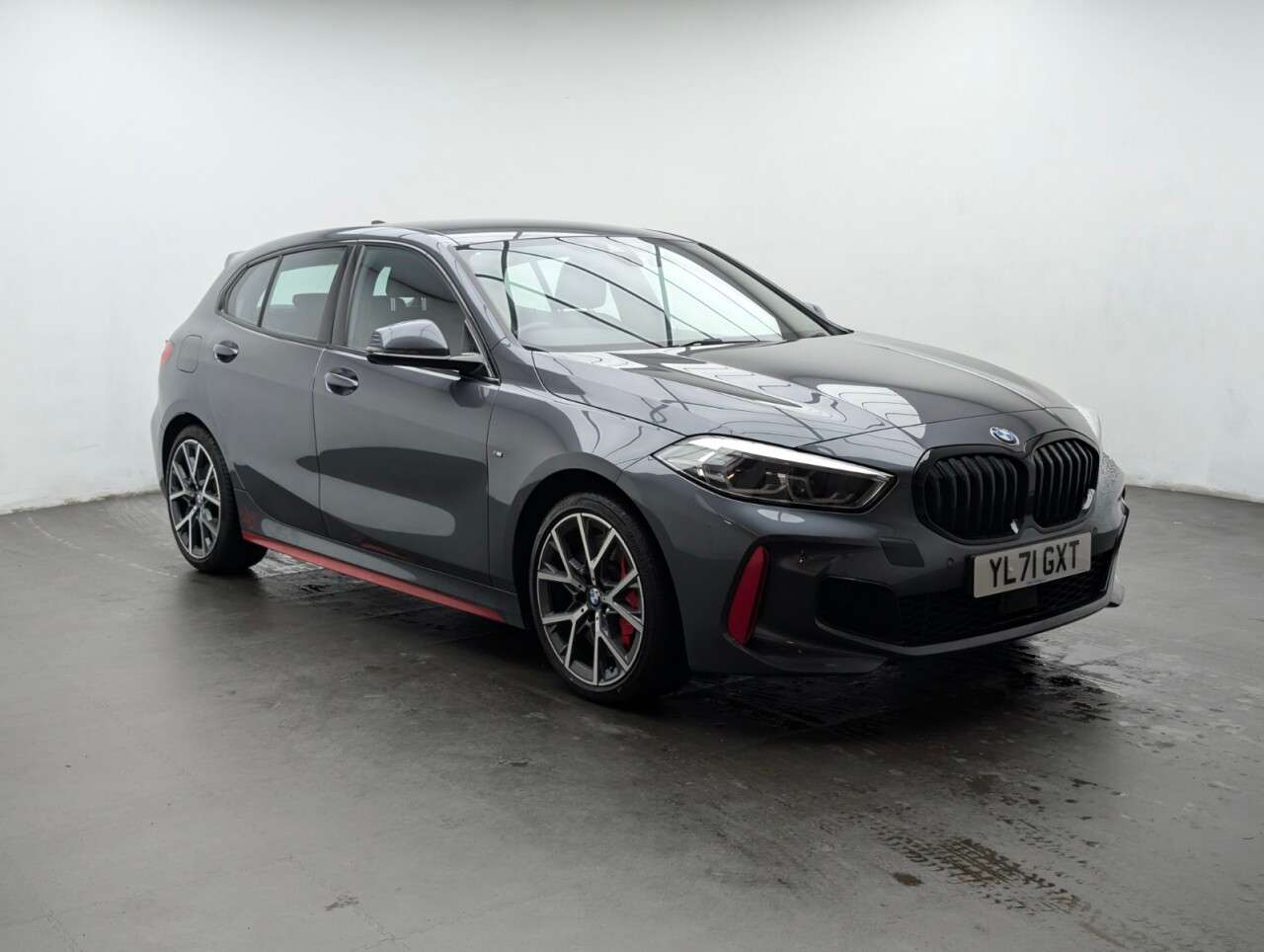 A 2021 BMW 1 SERIES 2.0 128ti (LCP) Hatchback 5dr Petrol Auto Euro 6 (s/s) (265 ps) HEATED F SE A 2021 BMW 1 SERIES 2.0 128ti (LCP) Hatchback 5dr Petrol Auto Euro 6 (s/s) (265 ps) HEATED F SE