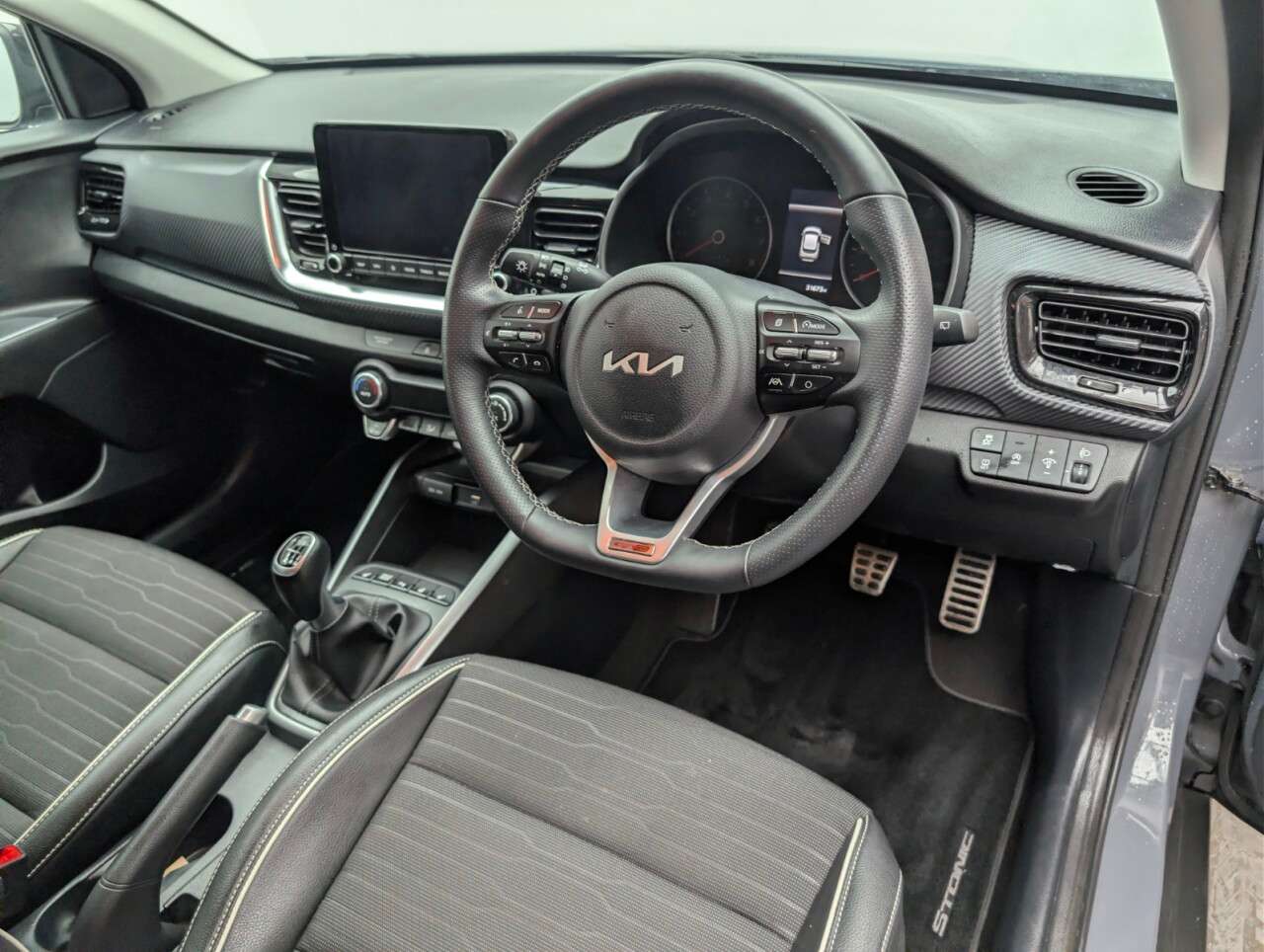 2022 KIA STONIC 2022 KIA STONIC