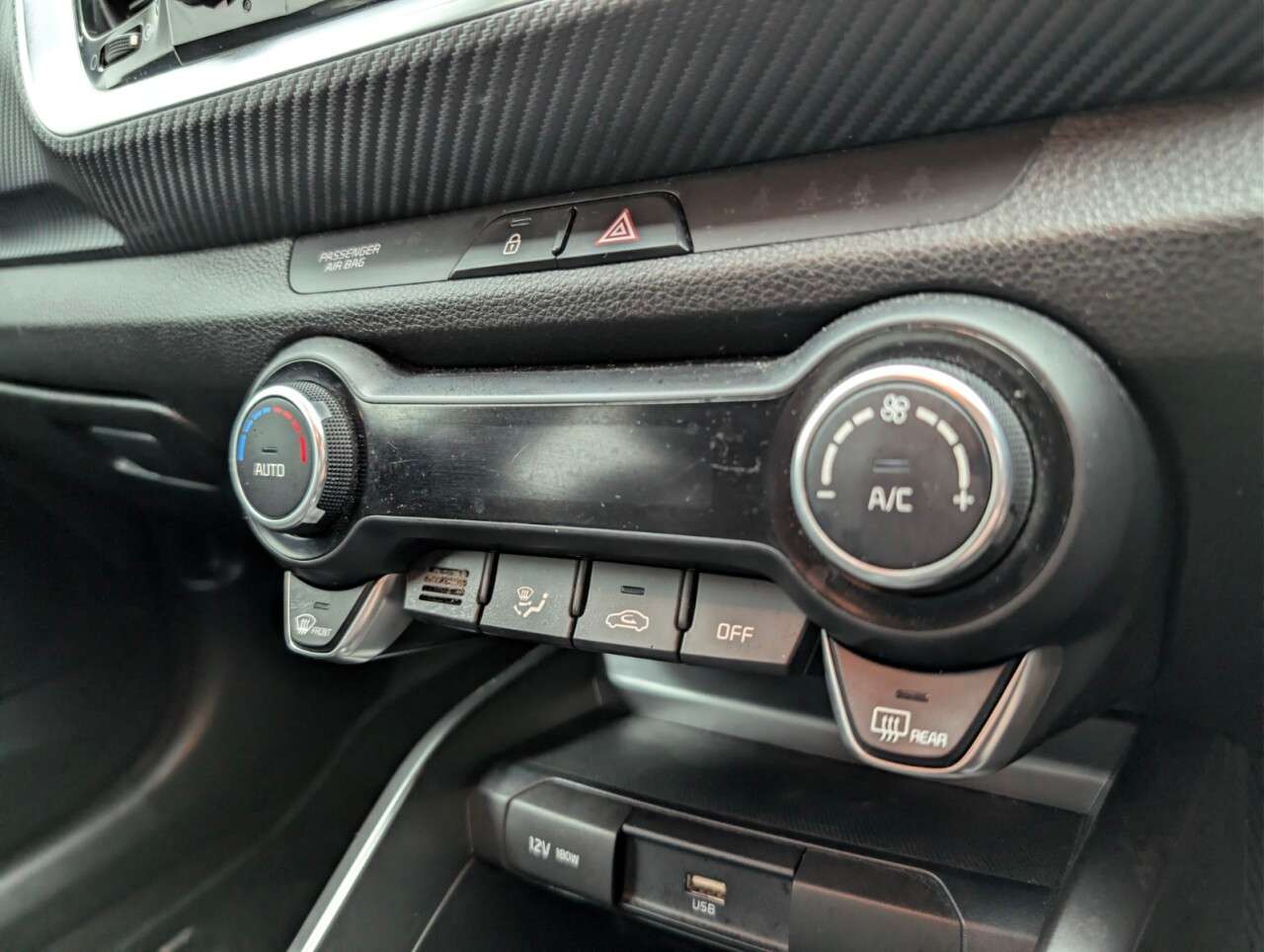 2022 KIA STONIC 2022 KIA STONIC