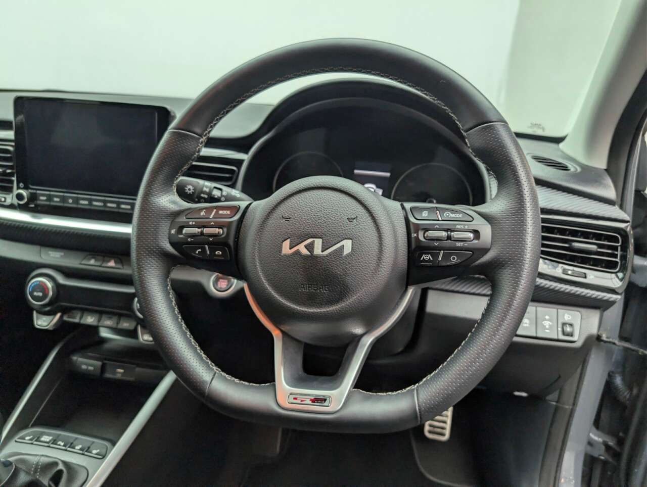 2022 KIA STONIC 2022 KIA STONIC