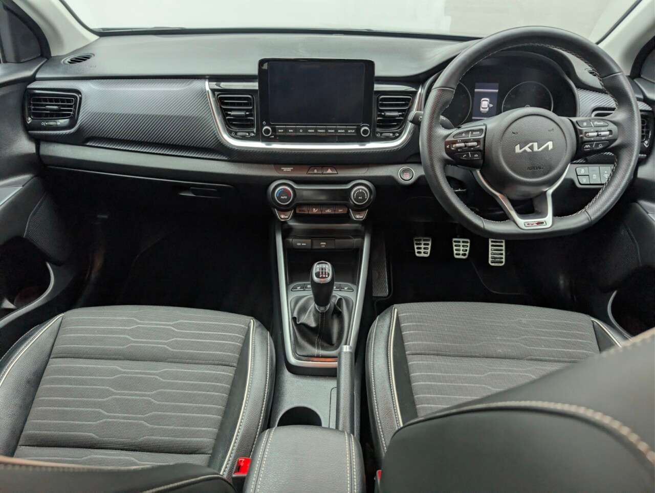 2022 KIA STONIC 2022 KIA STONIC