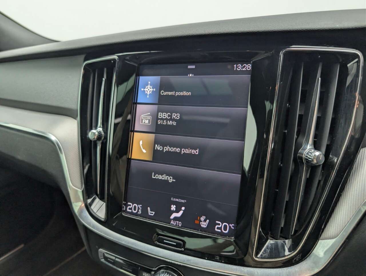 2019 VOLVO V60 2019 VOLVO V60