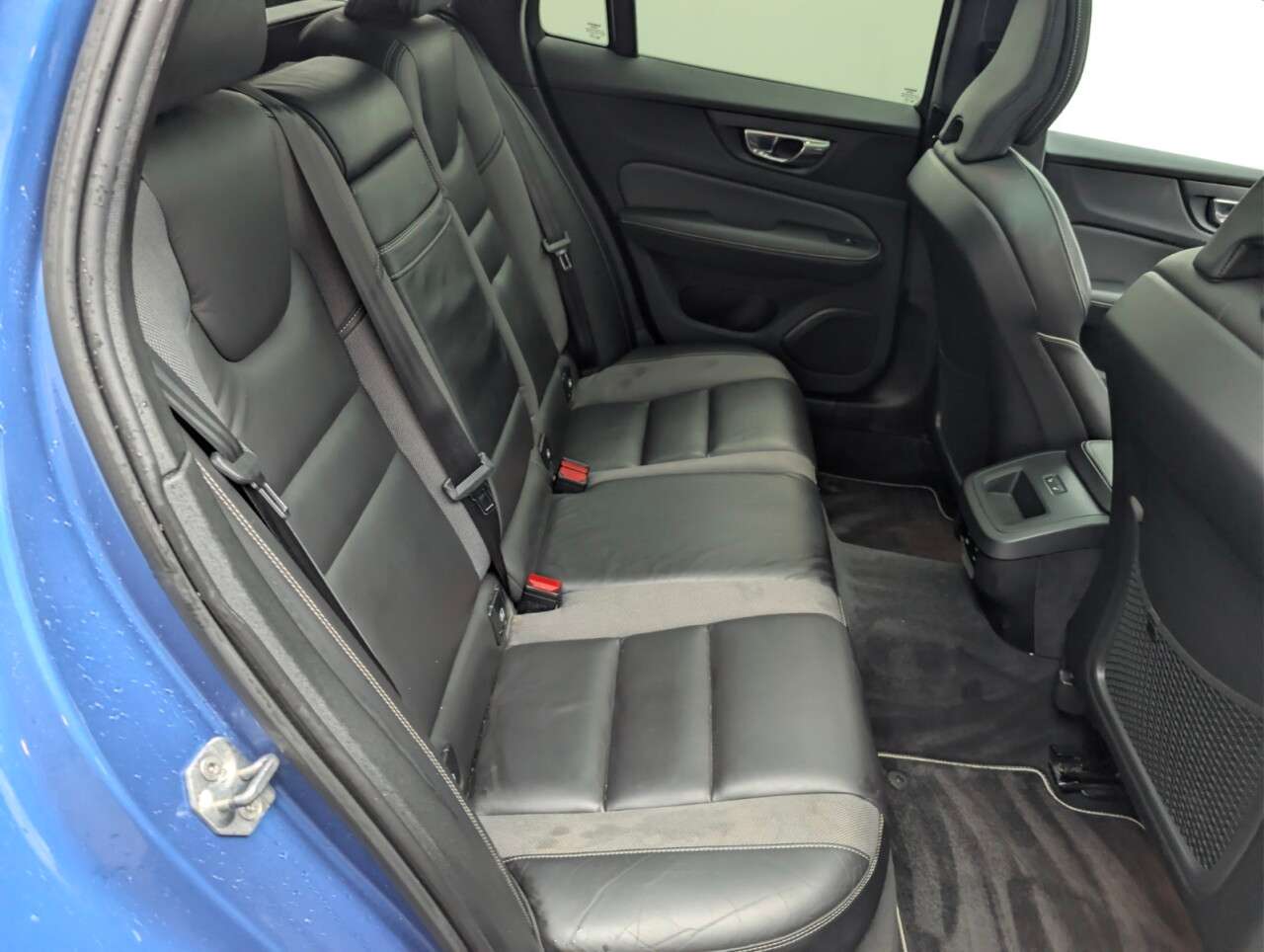 2019 VOLVO V60 2019 VOLVO V60