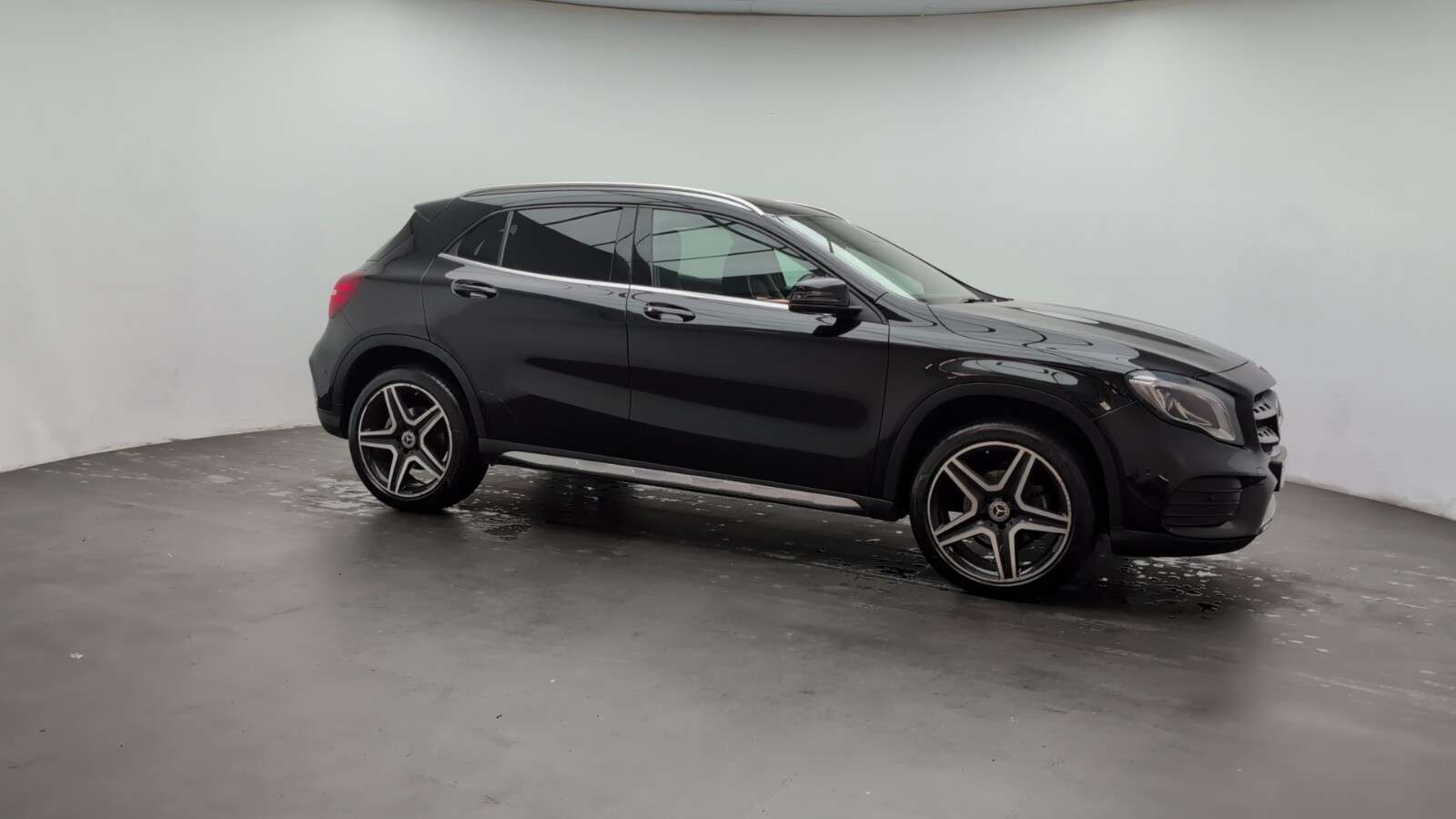 2018 MERCEDES-BENZ 180 2018 MERCEDES-BENZ 180