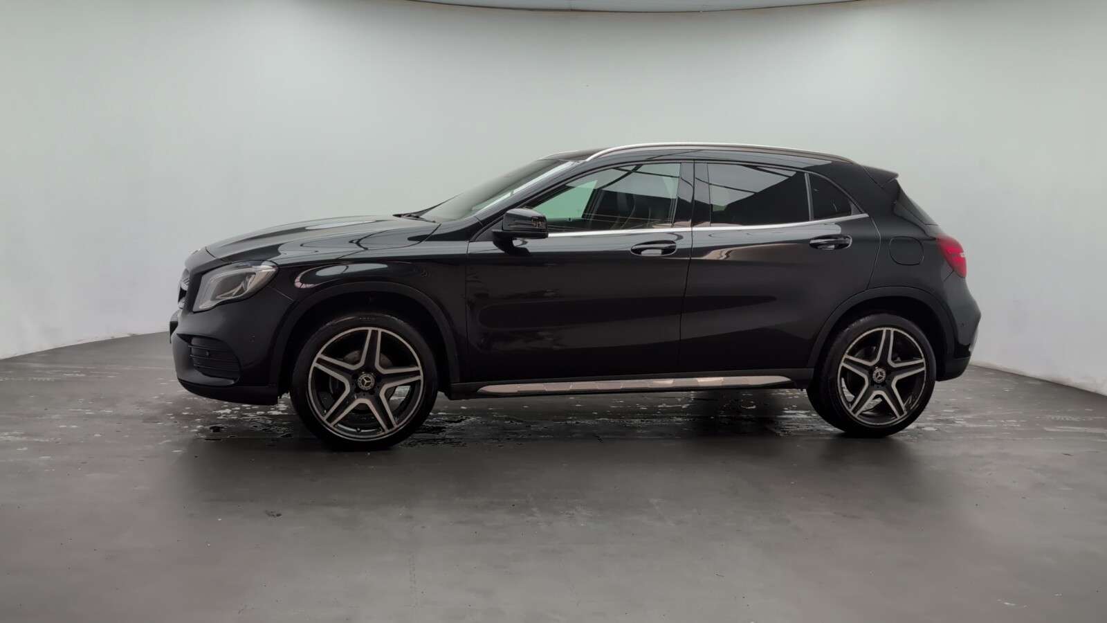 2018 MERCEDES-BENZ 180 2018 MERCEDES-BENZ 180