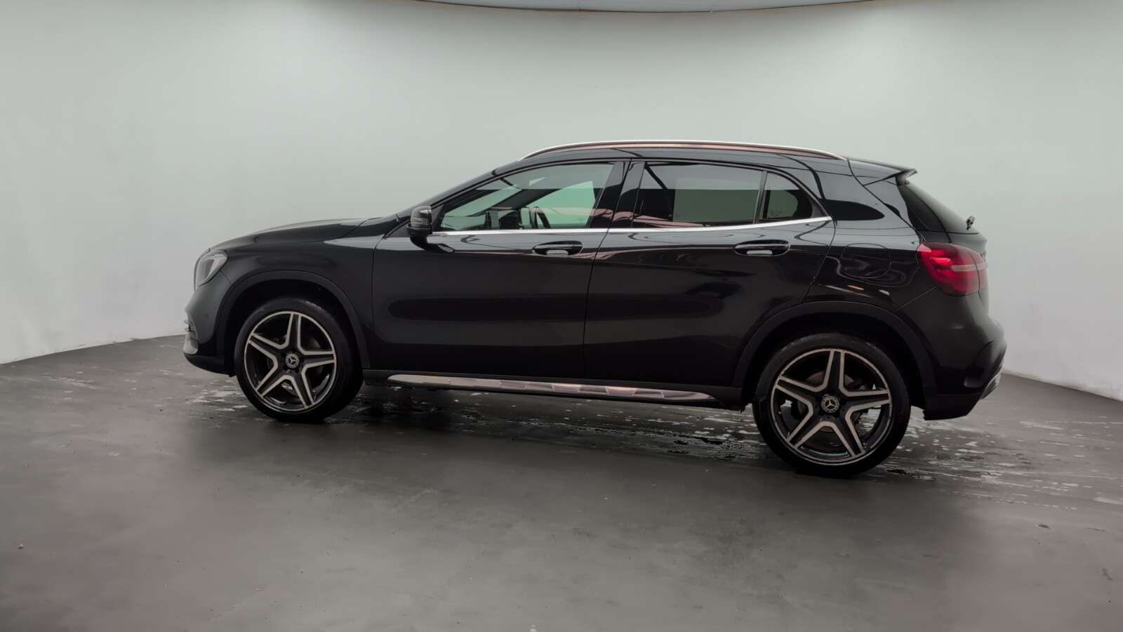 2018 MERCEDES-BENZ 180 2018 MERCEDES-BENZ 180