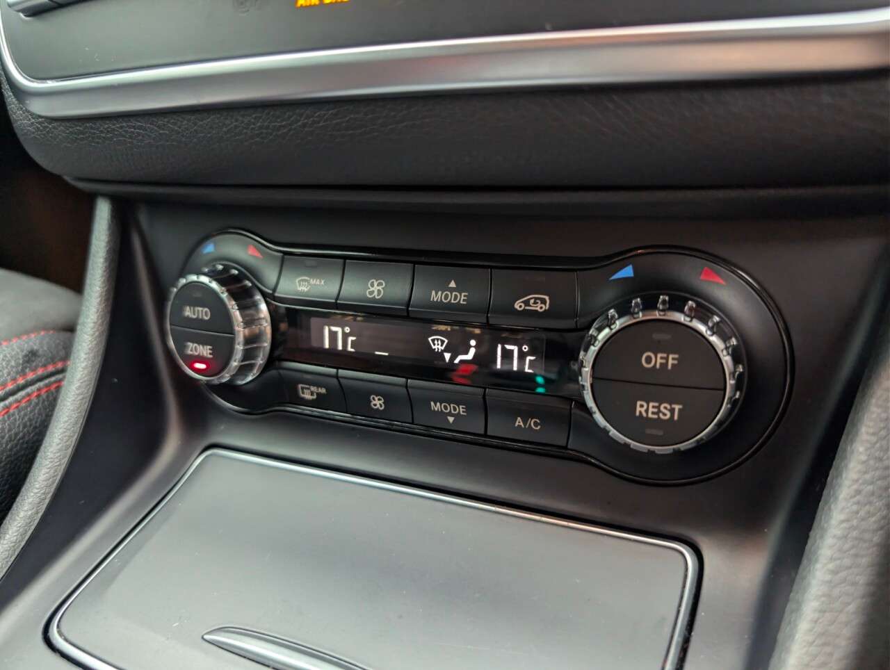 2018 MERCEDES-BENZ 180 2018 MERCEDES-BENZ 180