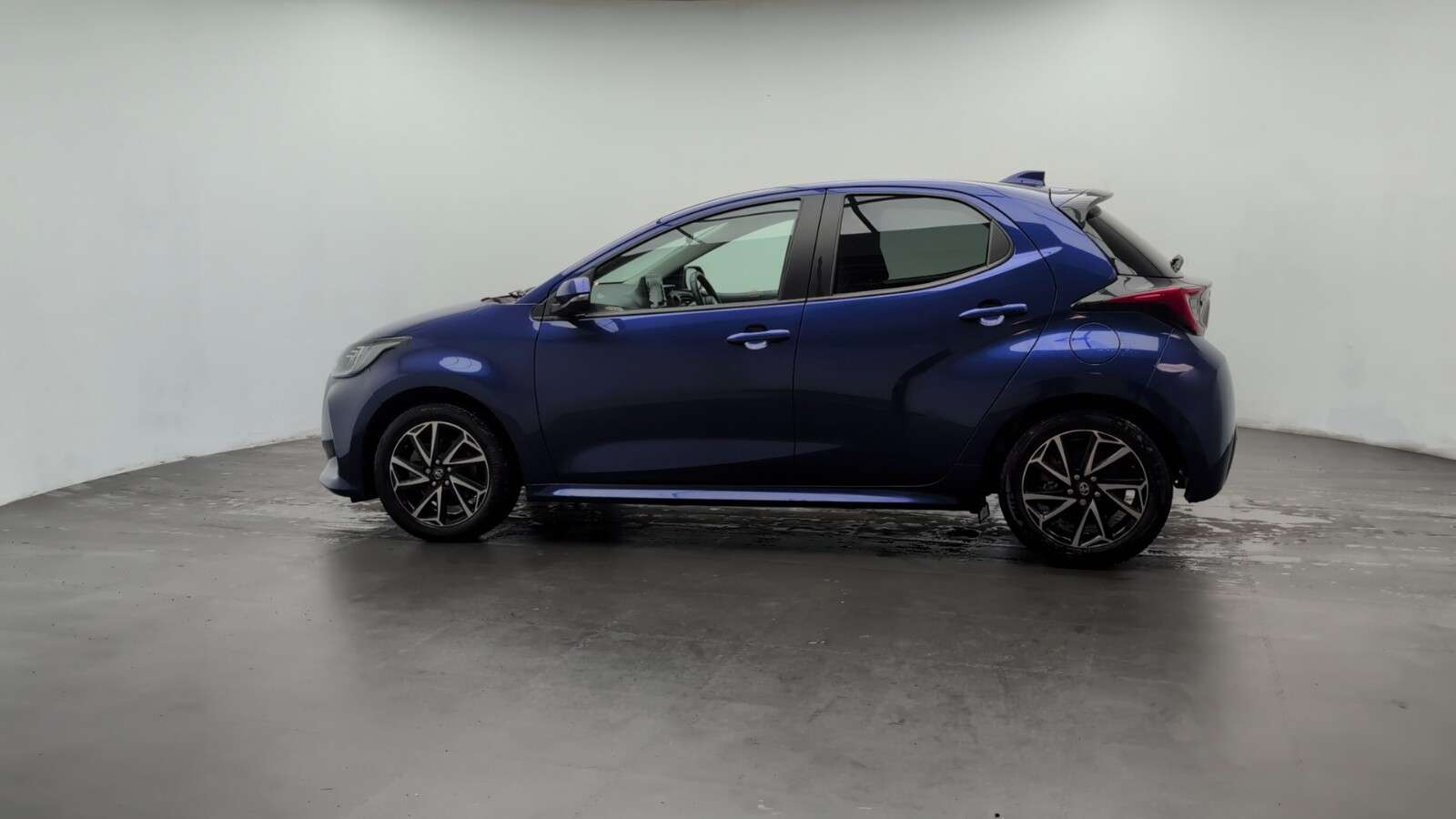 2022 TOYOTA YARIS 2022 TOYOTA YARIS