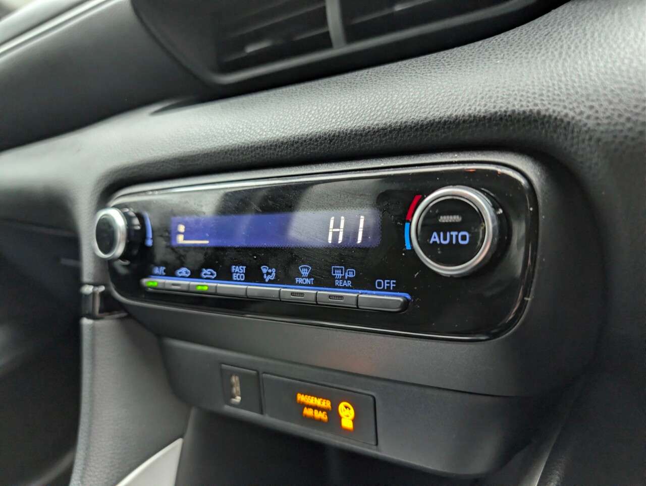 2022 TOYOTA YARIS 2022 TOYOTA YARIS