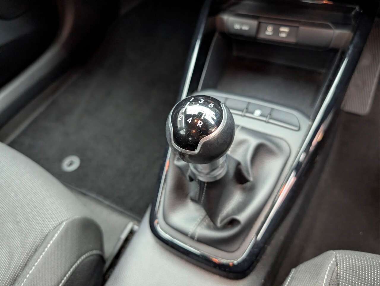 2017 KIA RIO 2017 KIA RIO