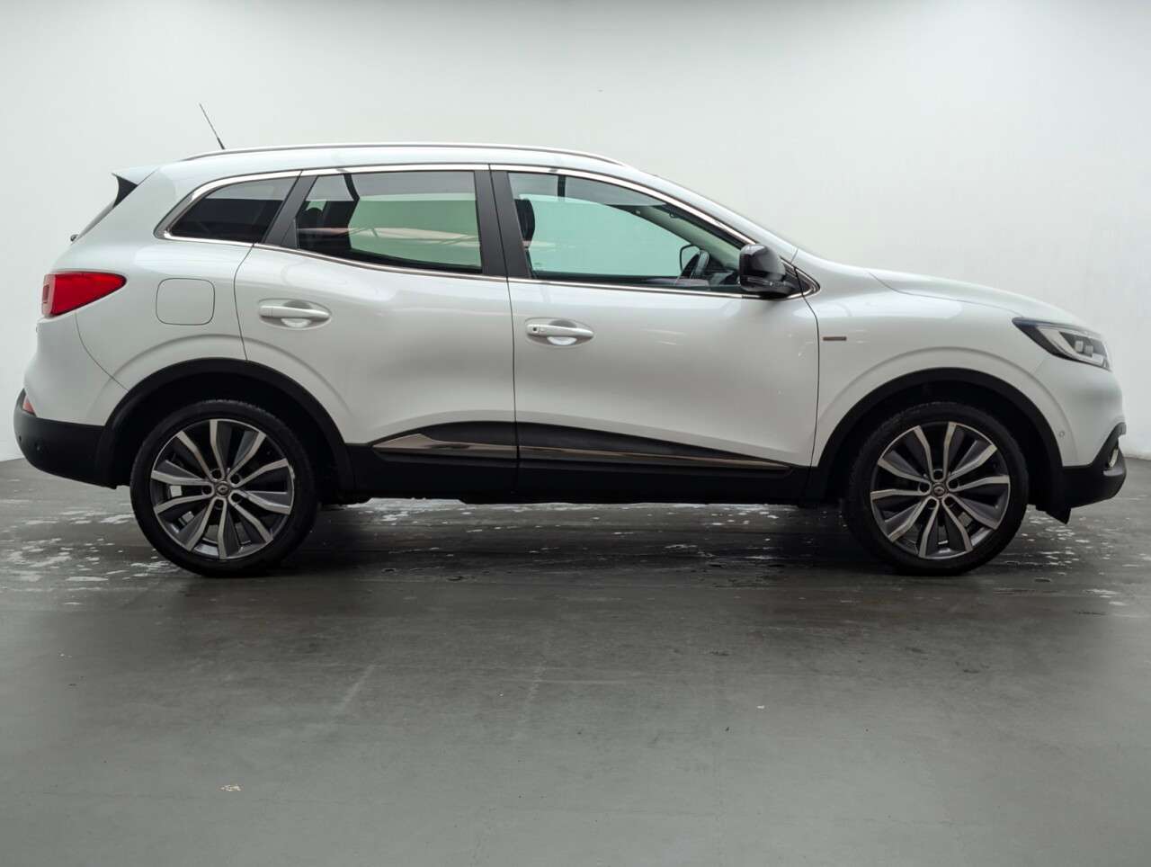 2016 RENAULT KADJAR 2016 RENAULT KADJAR