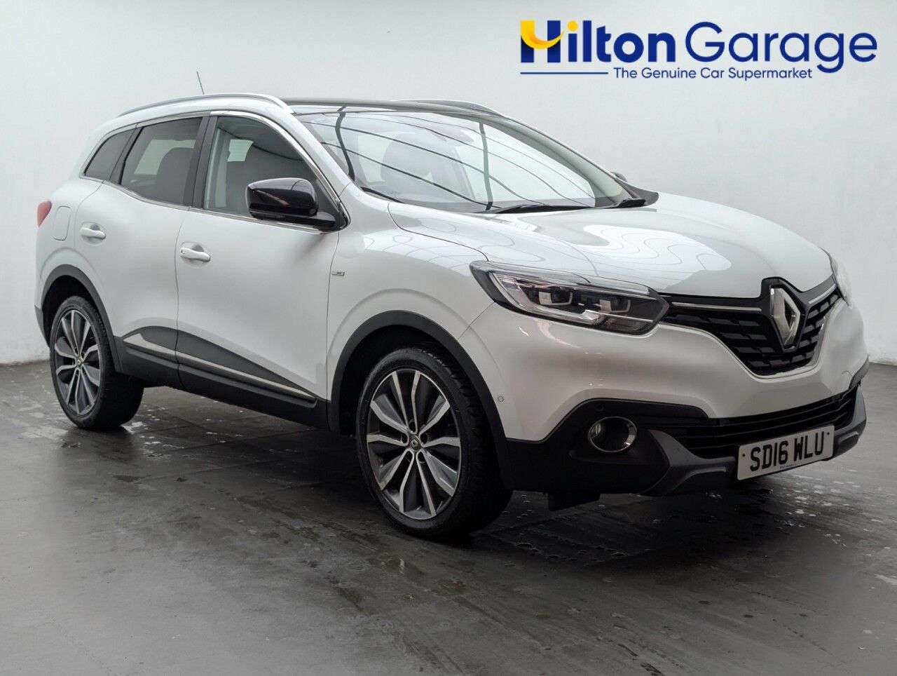 A 2016 RENAULT KADJAR 1.5 dCi Signature Nav SUV 5dr Diesel EDC Euro 6 (s/s) (110 ps) A 2016 RENAULT KADJAR 1.5 dCi Signature Nav SUV 5dr Diesel EDC Euro 6 (s/s) (110 ps)