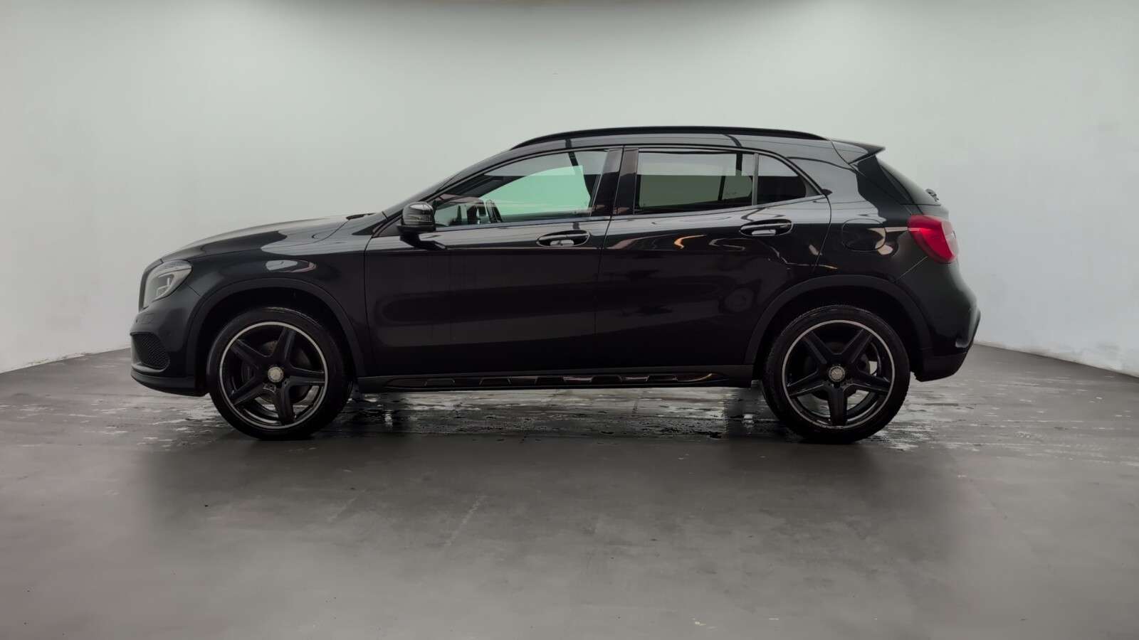 2016 MERCEDES-BENZ 180 2016 MERCEDES-BENZ 180