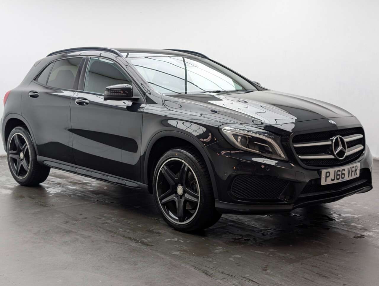 2016 MERCEDES-BENZ 180 2016 MERCEDES-BENZ 180