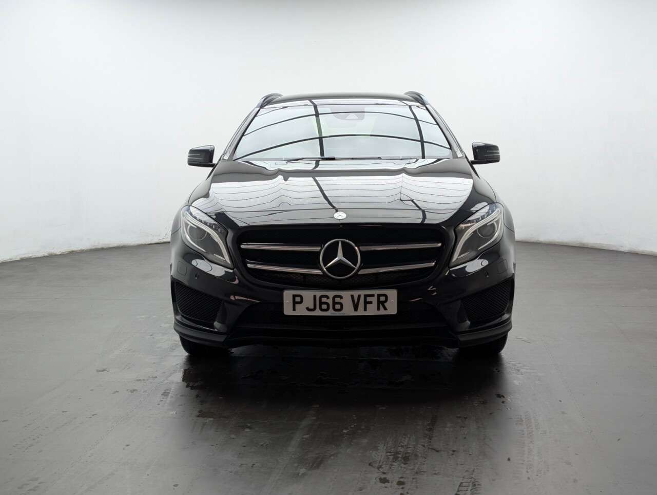 2016 MERCEDES-BENZ 180 2016 MERCEDES-BENZ 180