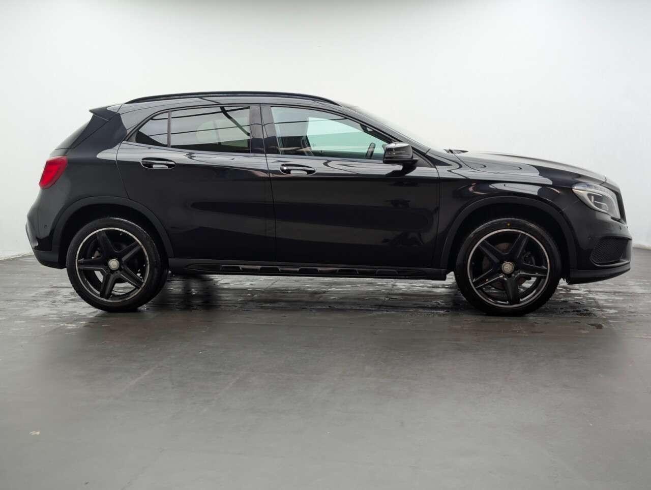 2016 MERCEDES-BENZ 180 2016 MERCEDES-BENZ 180