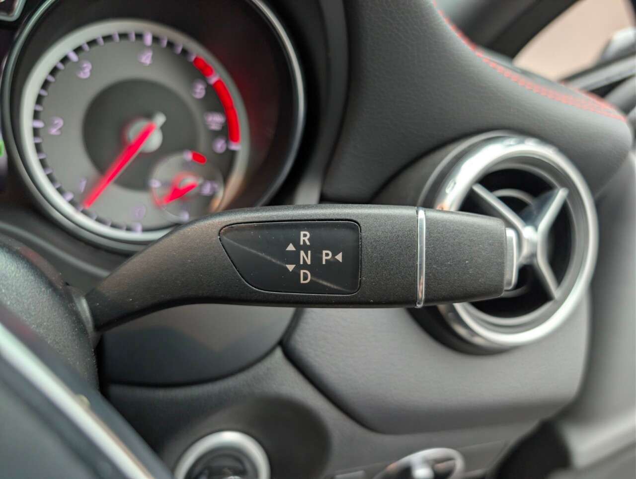 2016 MERCEDES-BENZ 180 2016 MERCEDES-BENZ 180