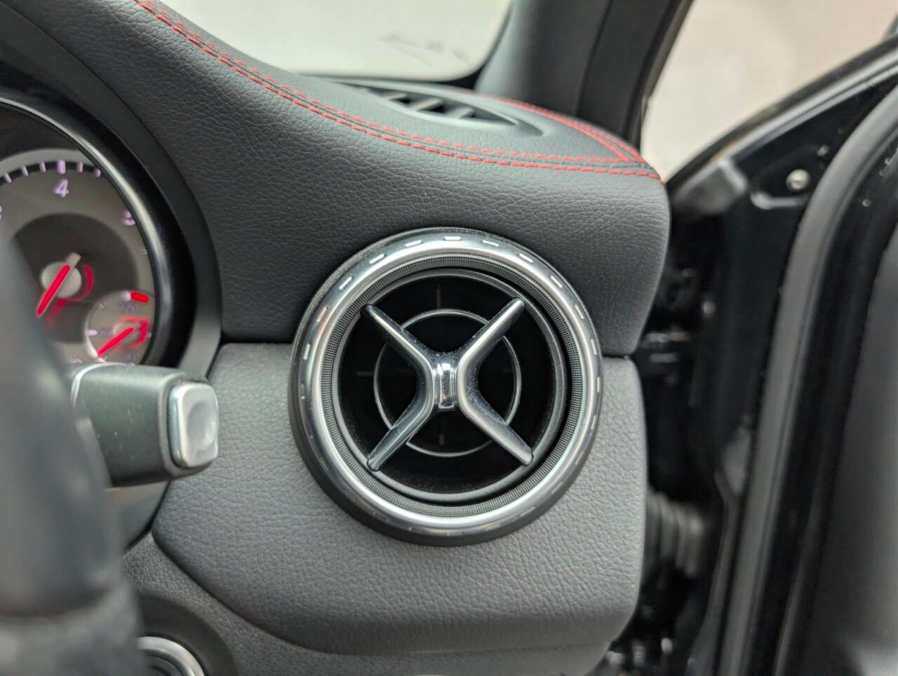 2016 MERCEDES-BENZ 180 2016 MERCEDES-BENZ 180