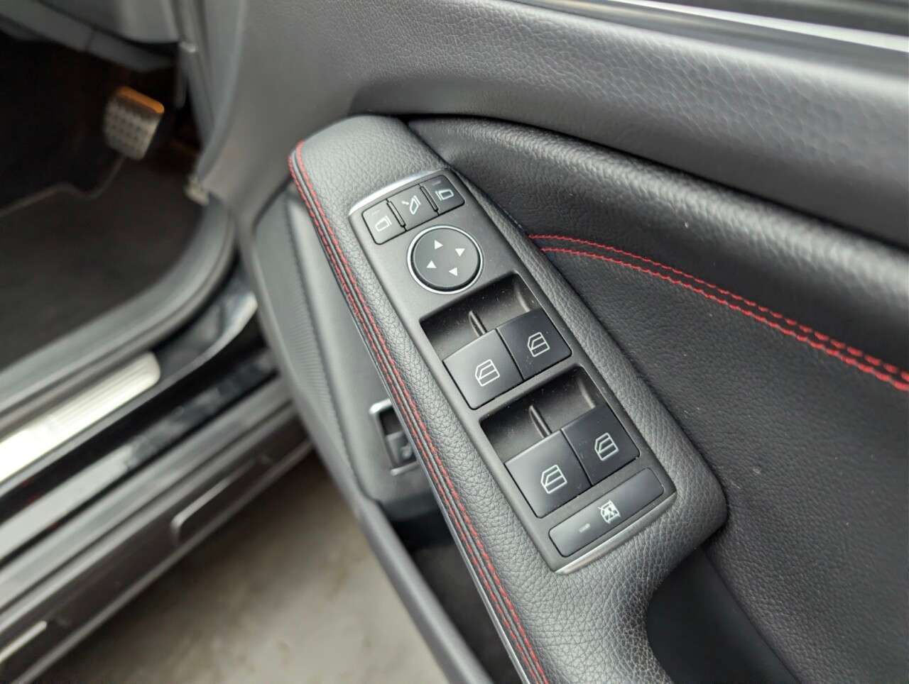 2016 MERCEDES-BENZ 180 2016 MERCEDES-BENZ 180