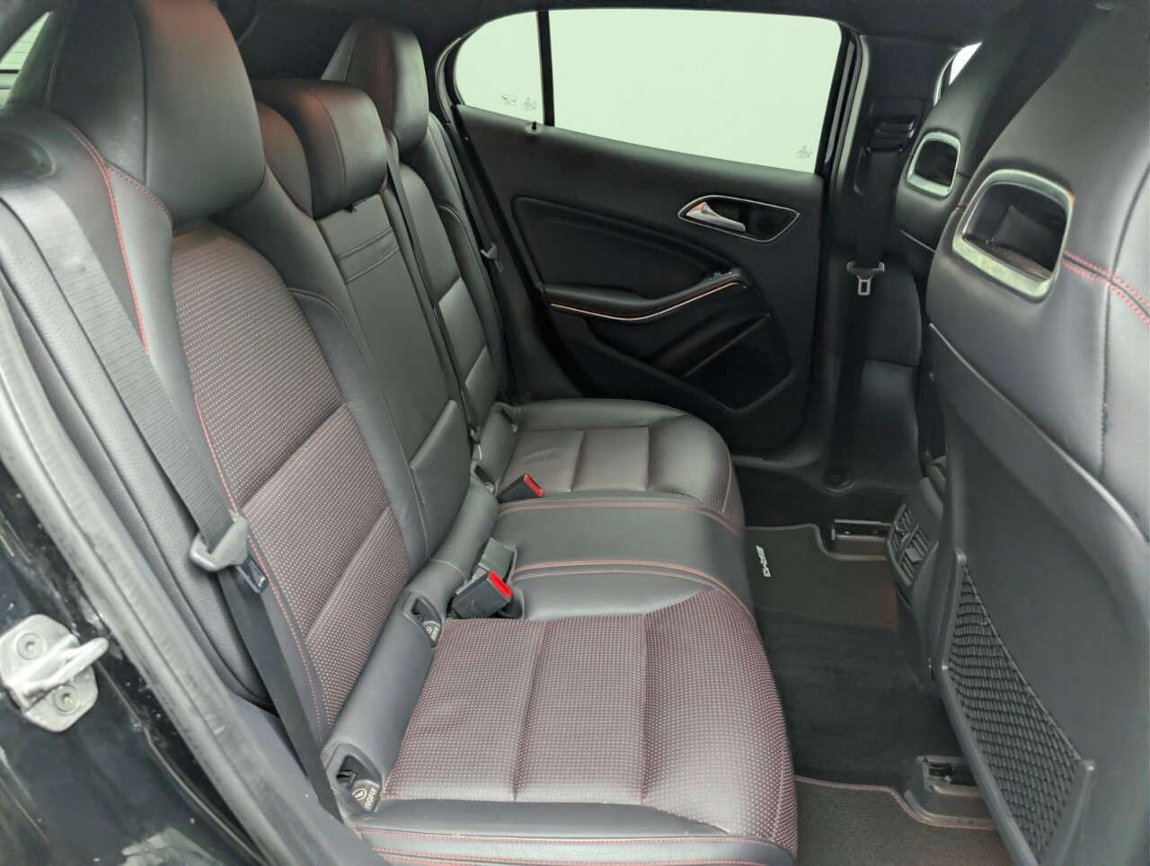 2016 MERCEDES-BENZ 180 2016 MERCEDES-BENZ 180