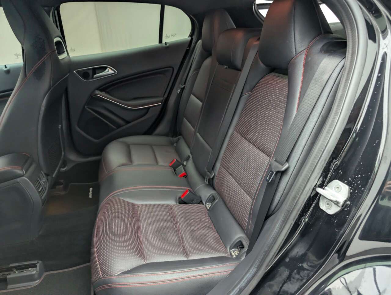 2016 MERCEDES-BENZ 180 2016 MERCEDES-BENZ 180